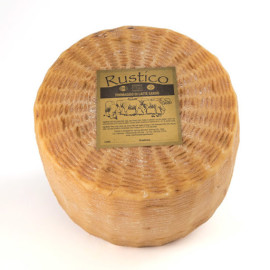 Formaggio Pecorino Rustico Kg. 3